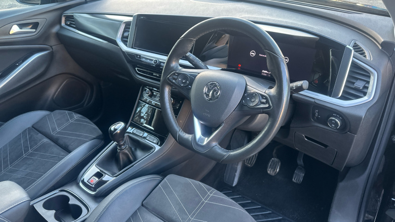 Vauxhall Grandland 1.2 Turbo Ultimate 5dr Petrol Hatchback